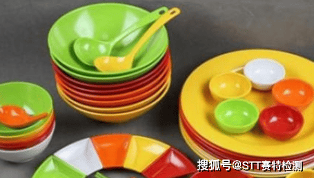生活中常见塑料制品及其环境影响分析