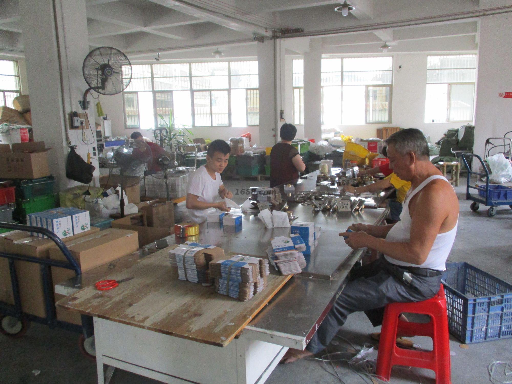 潮州市彩塘振兴五金塑料制品厂，传统工艺与现代科技的融合典范